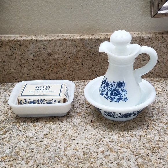 Avon Bath Vintage Avon Delft Blue Soap Bar Soap Dish Skin So Soft